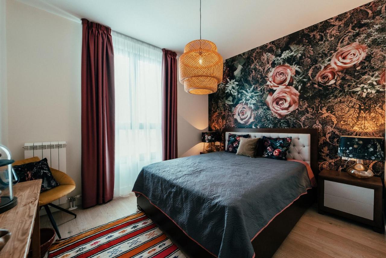 Waterfront Luxury Suites Beograd Bagian luar foto