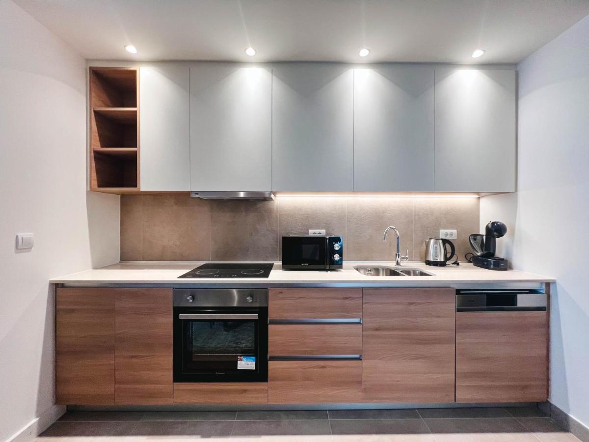 Waterfront Luxury Suites Beograd Bagian luar foto