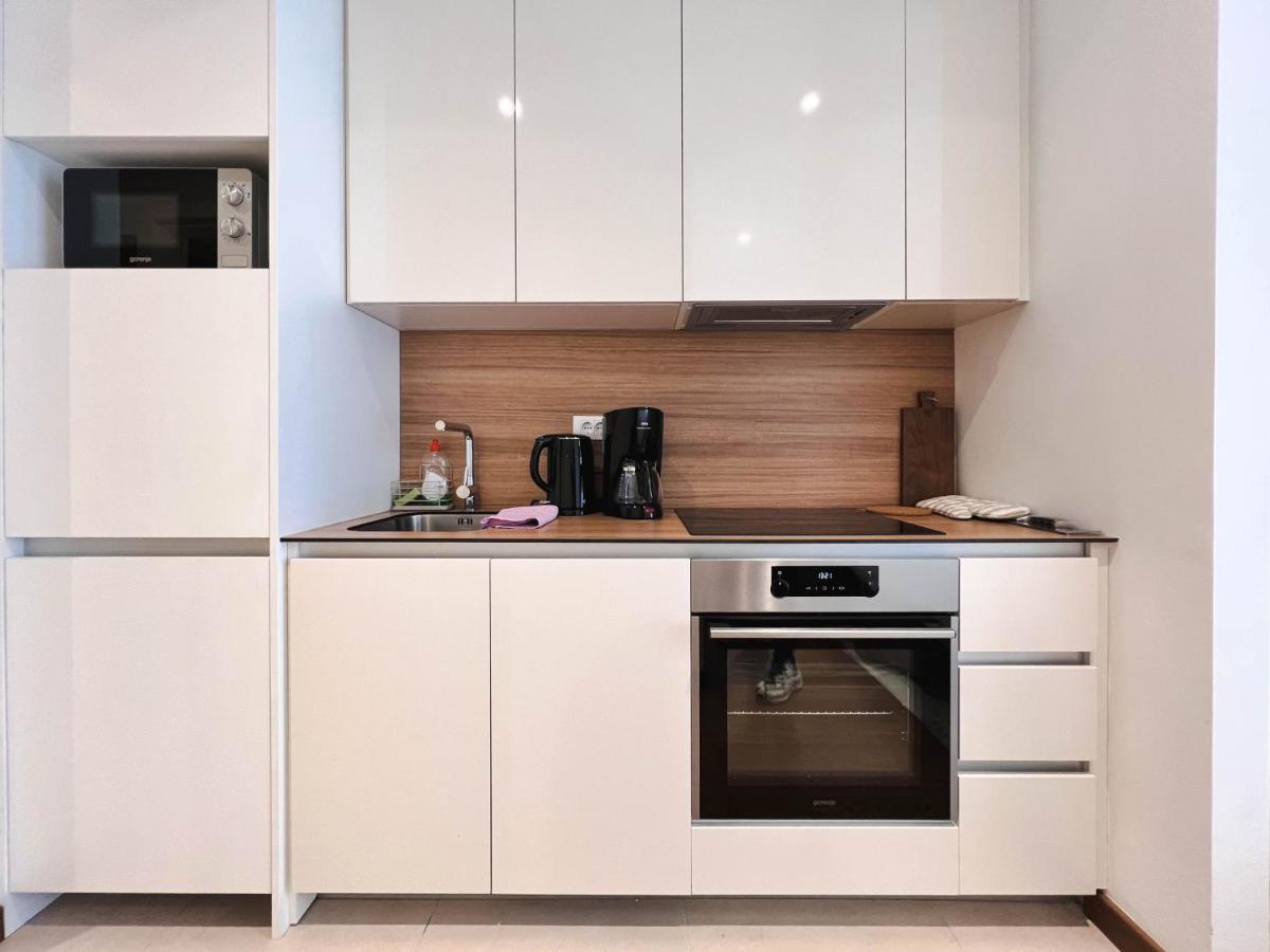 Waterfront Luxury Suites Beograd Bagian luar foto